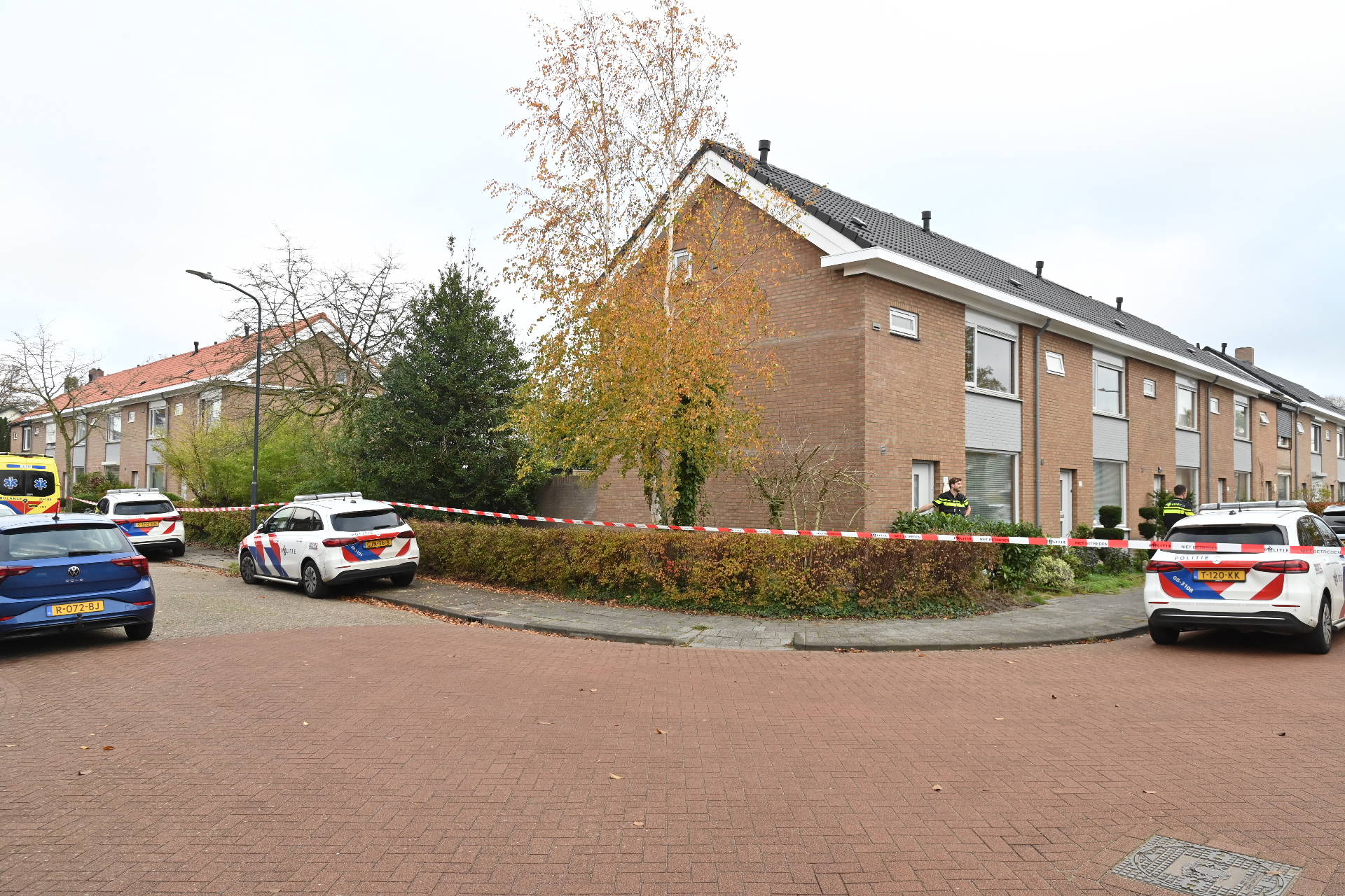 Zwaargewonde man in huis aangetroffen, slachtoffer in levensgevaar