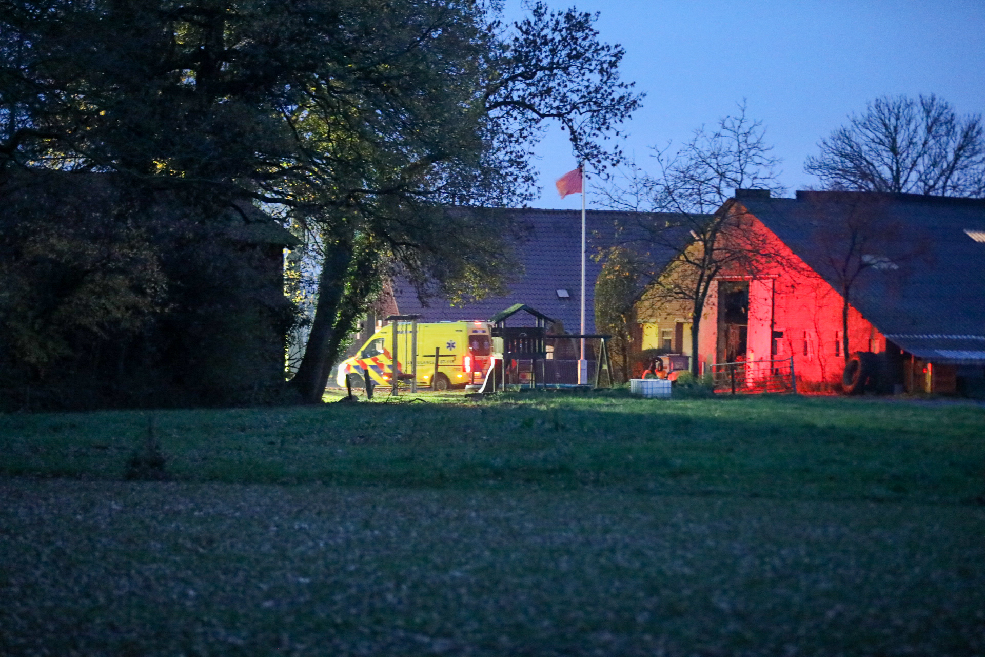 Kind ernstig gewond na val op boerderij