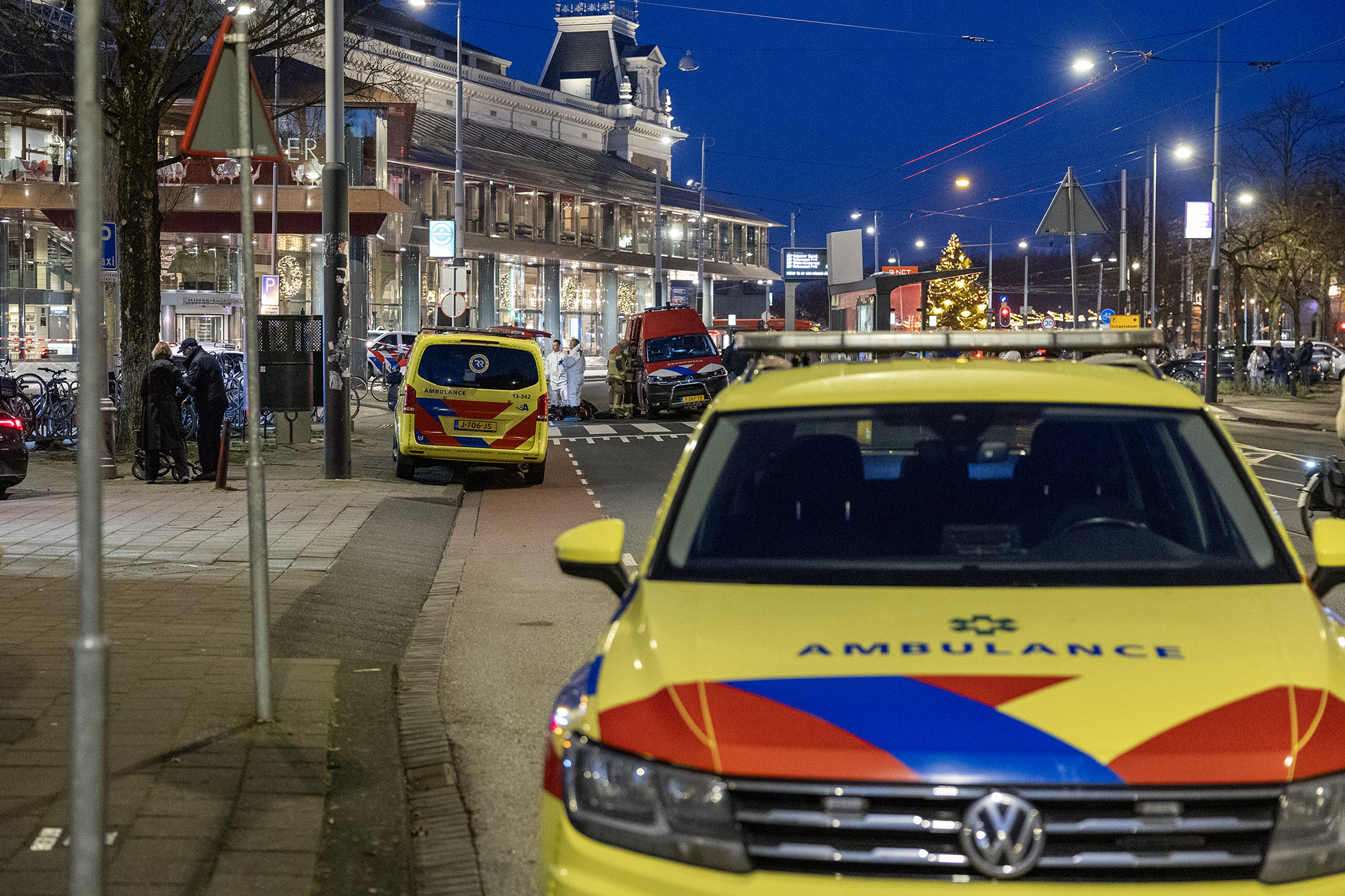 Concertgebouw ontruimd na onbekende stof, bezoekers onwel