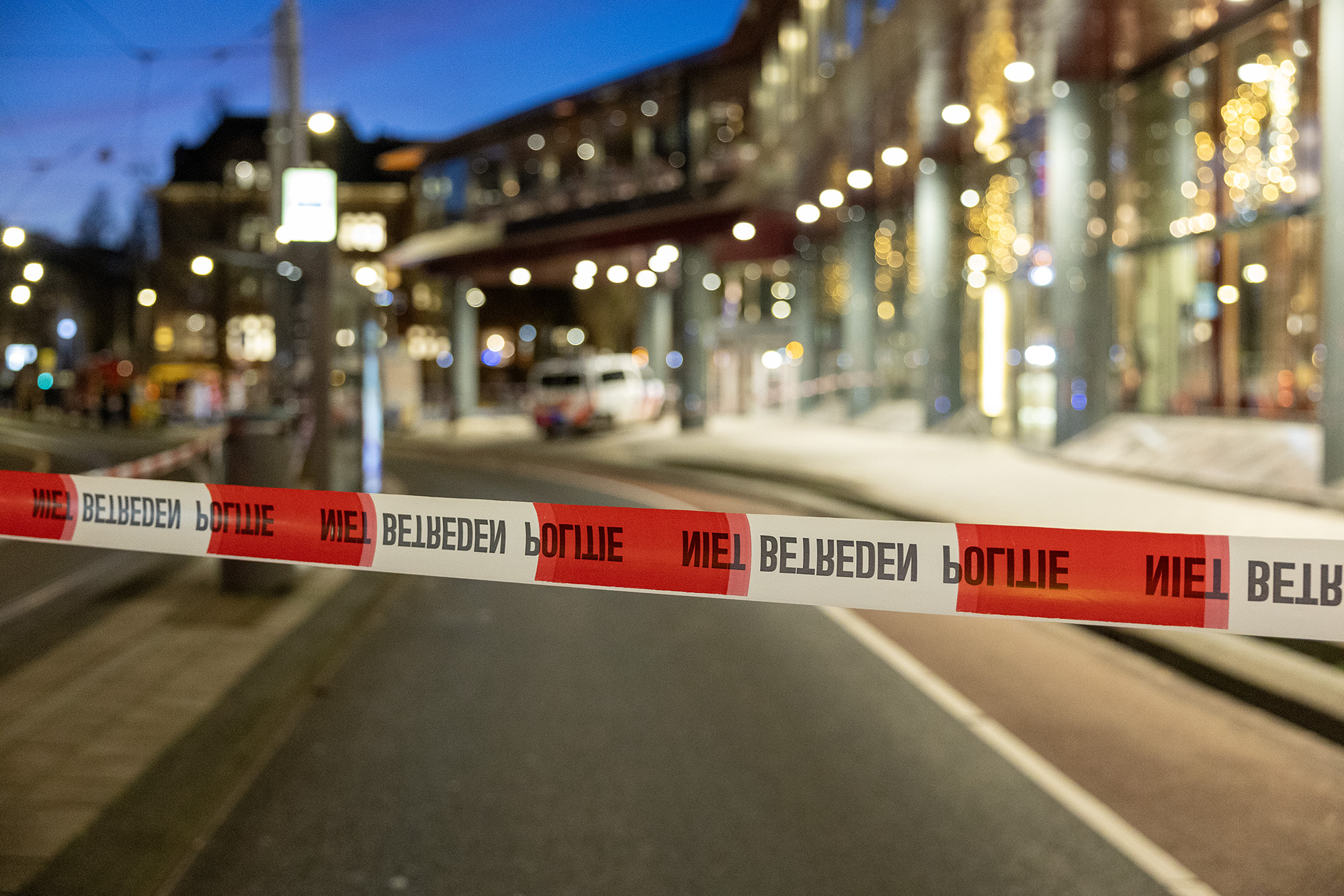 Concertgebouw Amsterdam ontruimd nadat bezoekers misselijk werden door onbekende stof - 112 Nederland