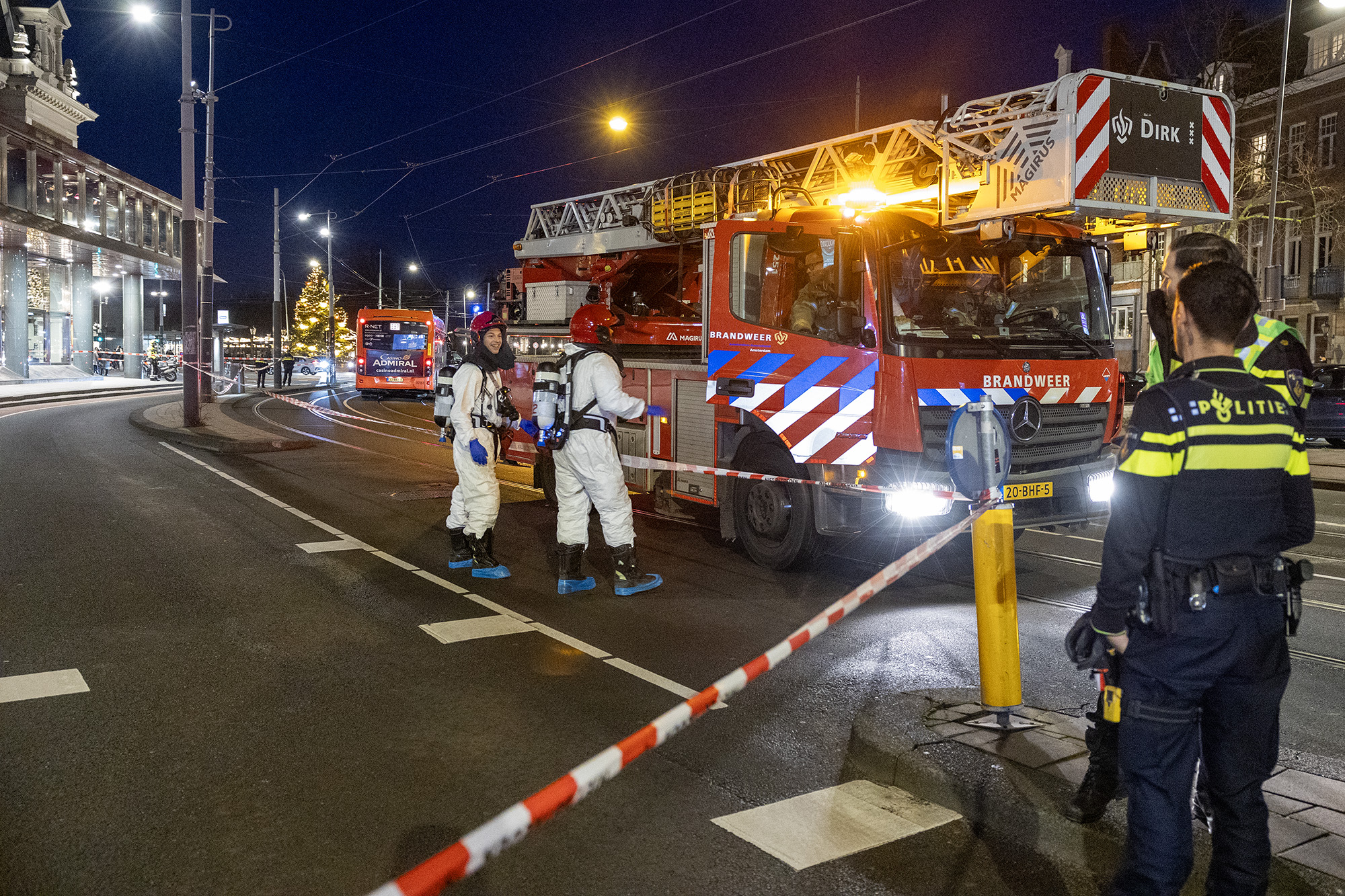 Concertgebouw Amsterdam ontruimd nadat bezoekers misselijk werden door onbekende stof - 112 Nederland