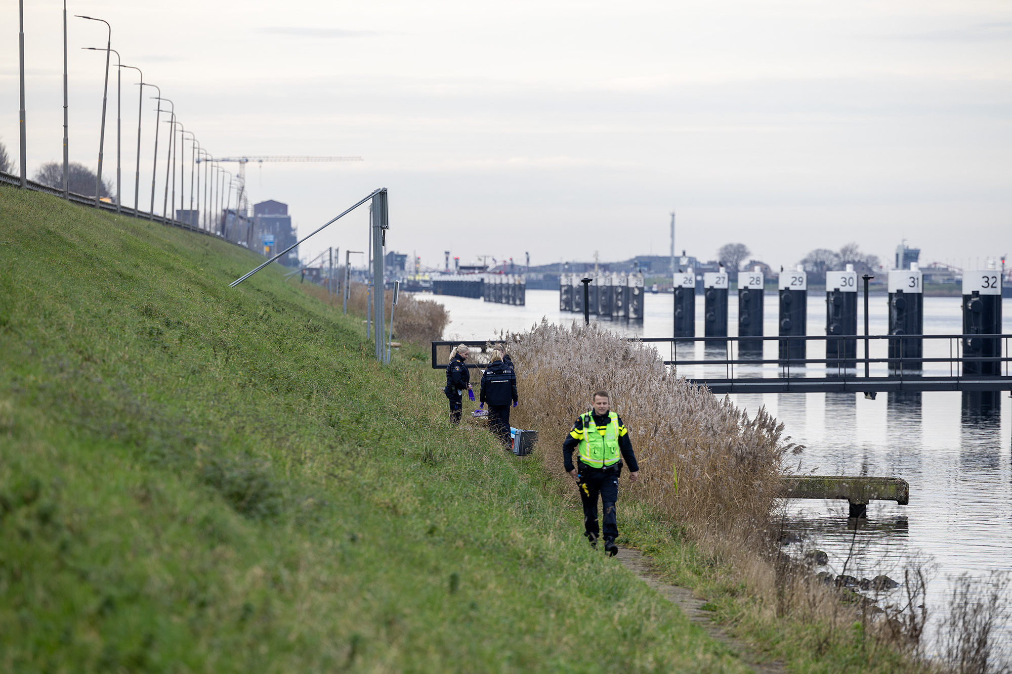 Lichaam gevonden door voorbijganger in het water