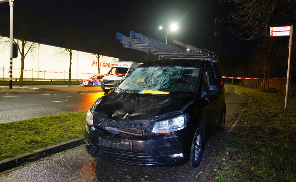 UPDATE: Tieners in kritieke toestand na zware aanrijding