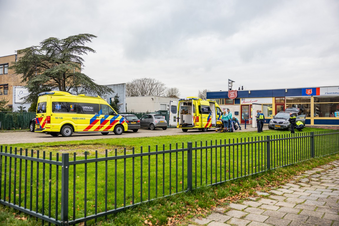 Vrouw raakt ernstig gewond bij ongeval op parkeerterrein