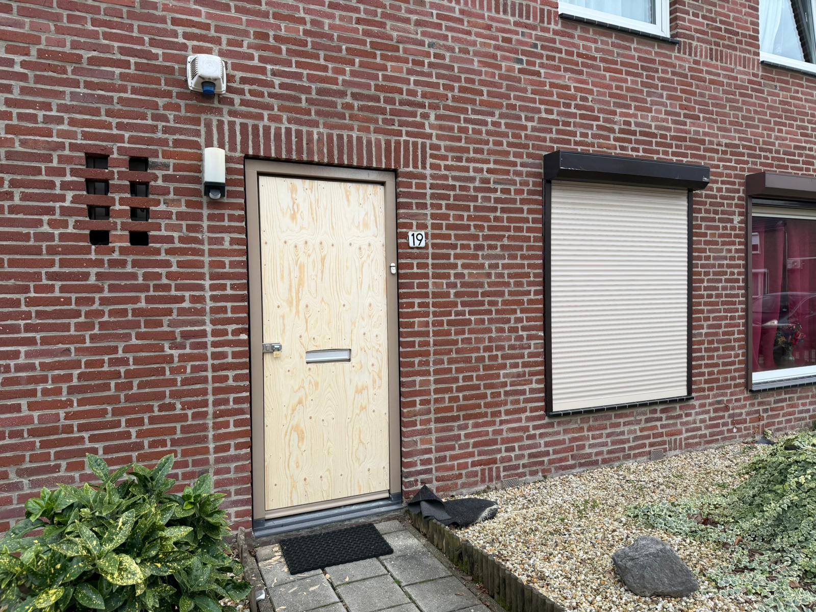 Hoogbejaarde man (93) zwaar mishandeld bij nachtelijke woningoverval