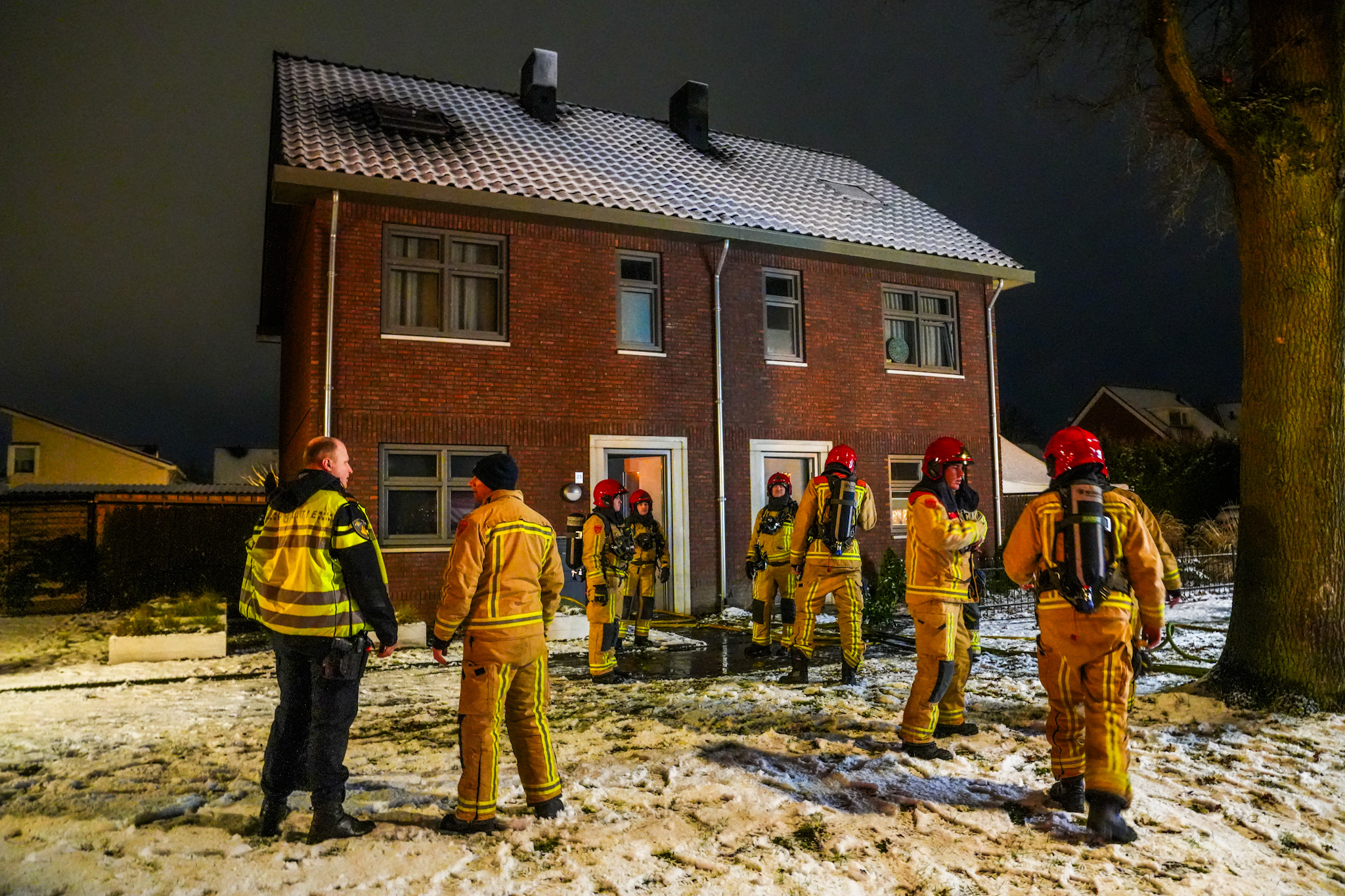 Hennepkwekerij ontdekt tijdens zolderbrand