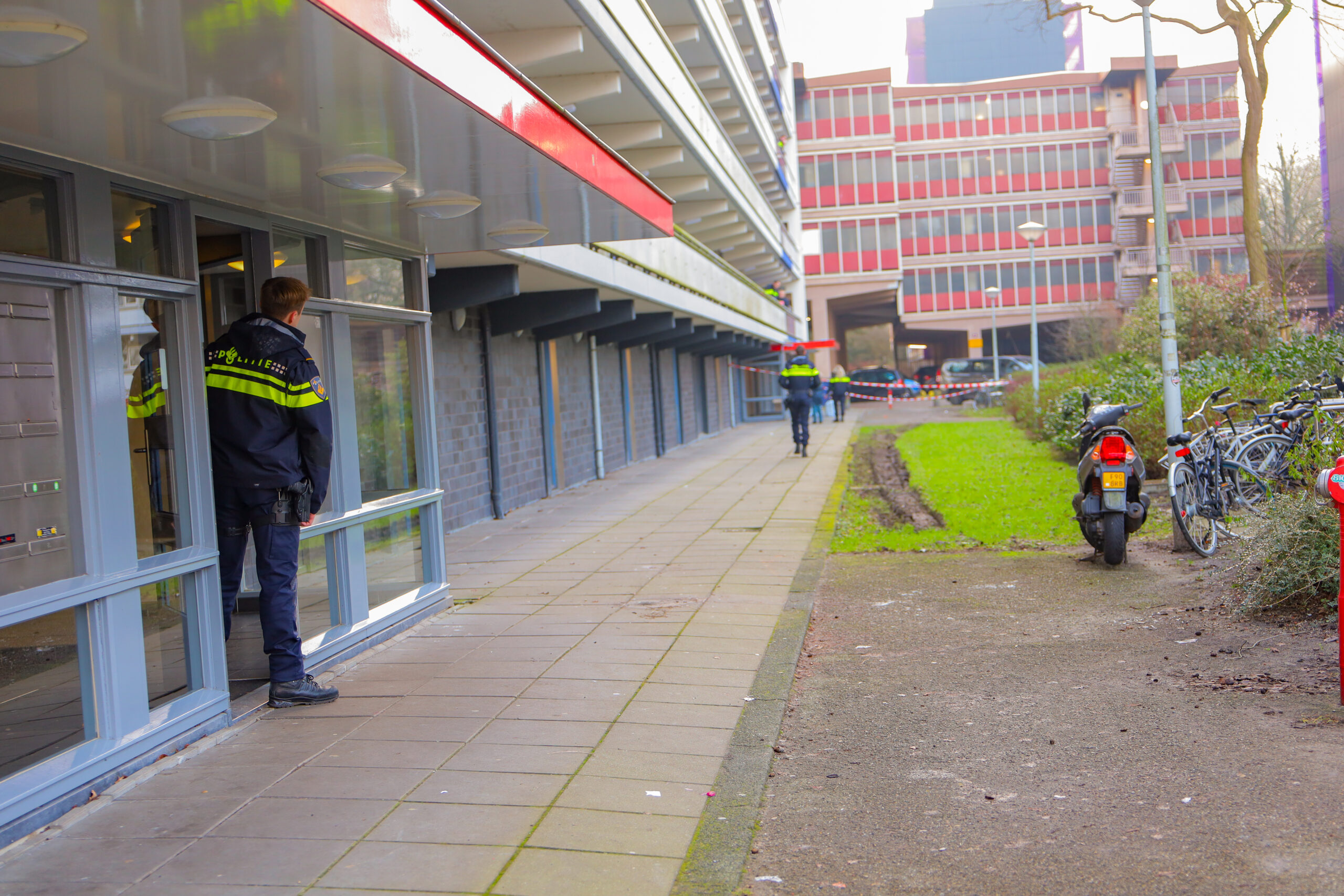 Overleden persoon aangetroffen in woning Tjasker in Amsterdam - 112 Nederland