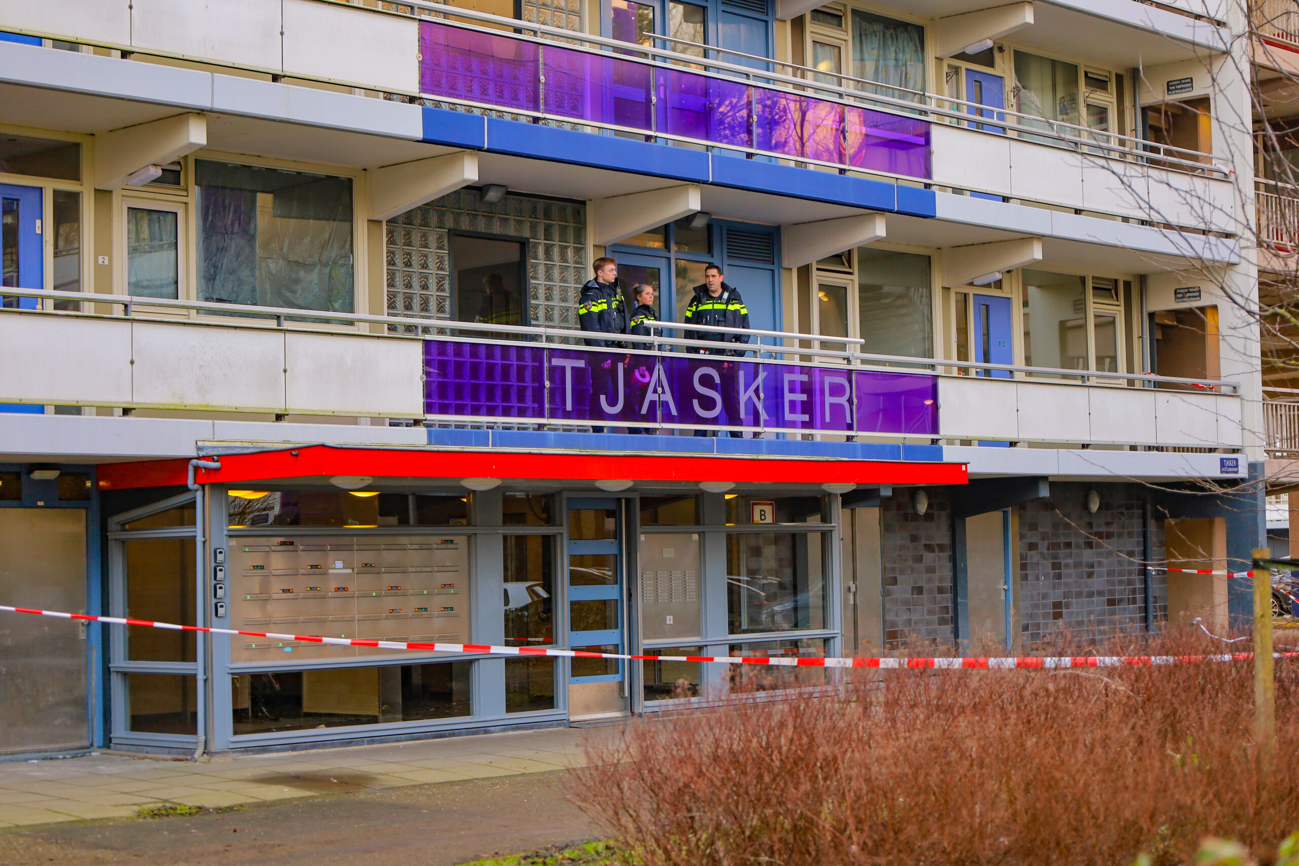 Overleden persoon aangetroffen in woning