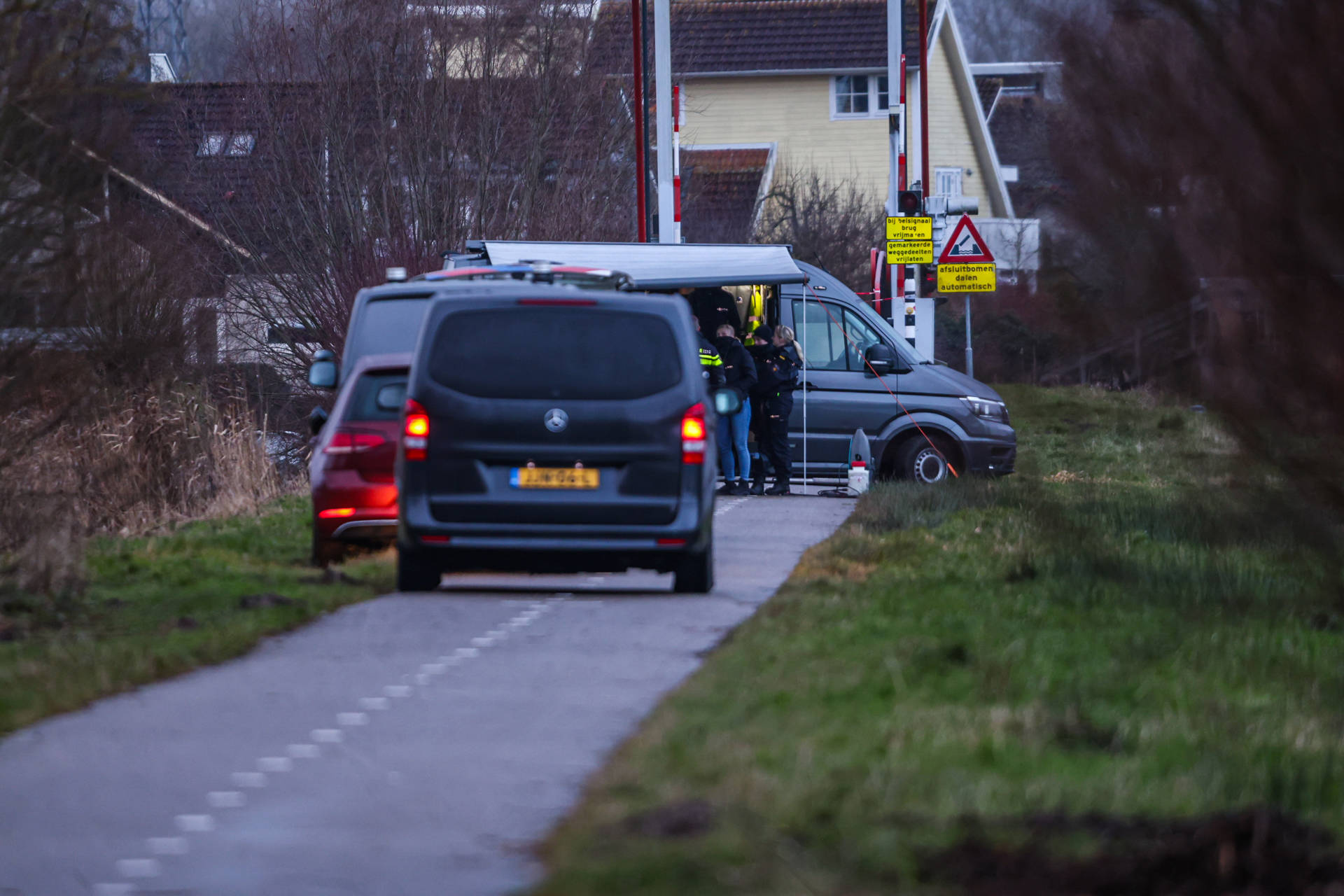 Omstanders vinden lichaam in water