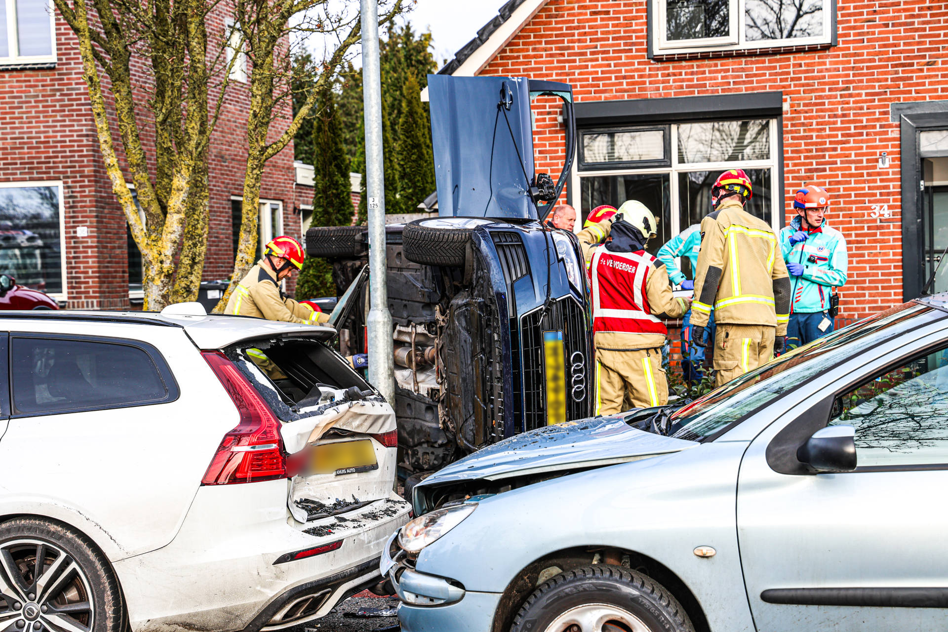 Ernstig ongeval met meerdere auto’s, traumahelikopter ingezet