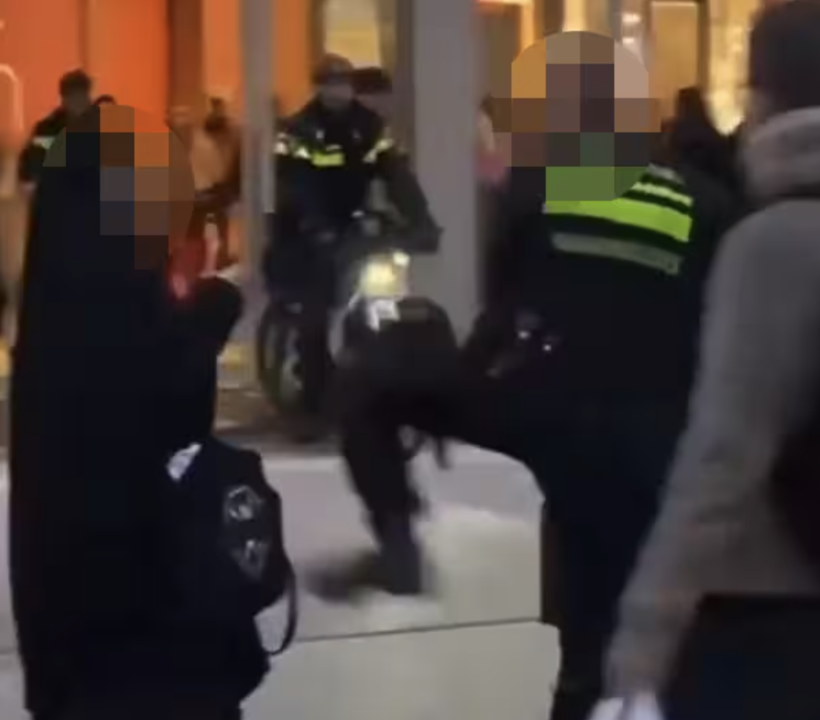 Agent bedreigd na geweldsincident tegen twee vrouwen