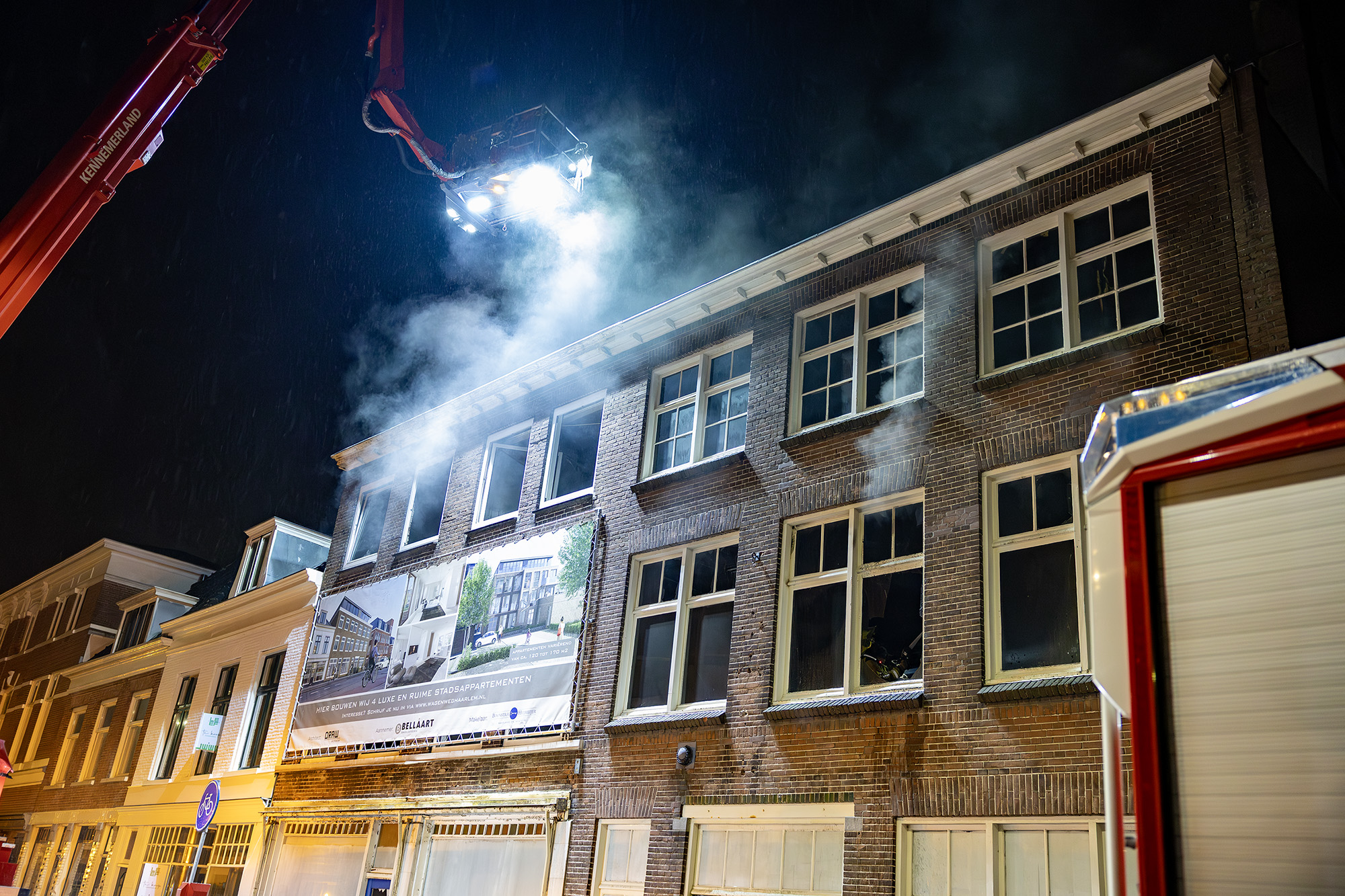 Brand in leegstaand pand zorgt voor rookoverlast