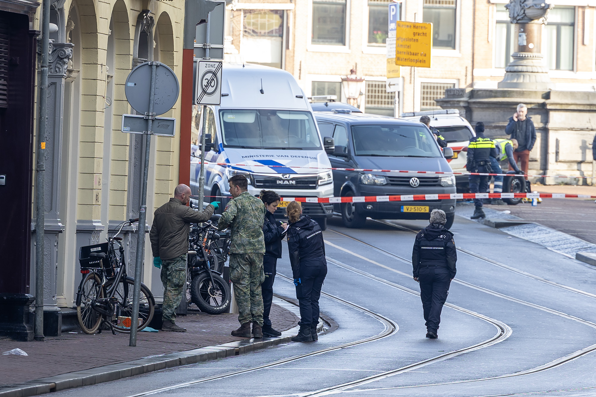 Vermoedelijk bom gevonden bij horecazaak