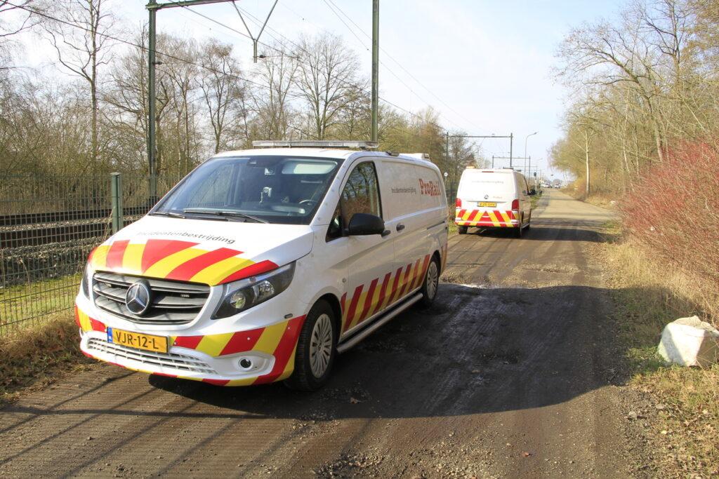 Hond overleden na aanrijding met trein Zwartewaterweg in Weert - 112 Nederland