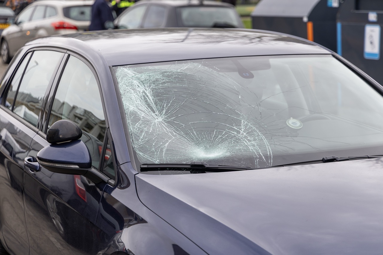 Voetganger gewond na aanrijding met auto