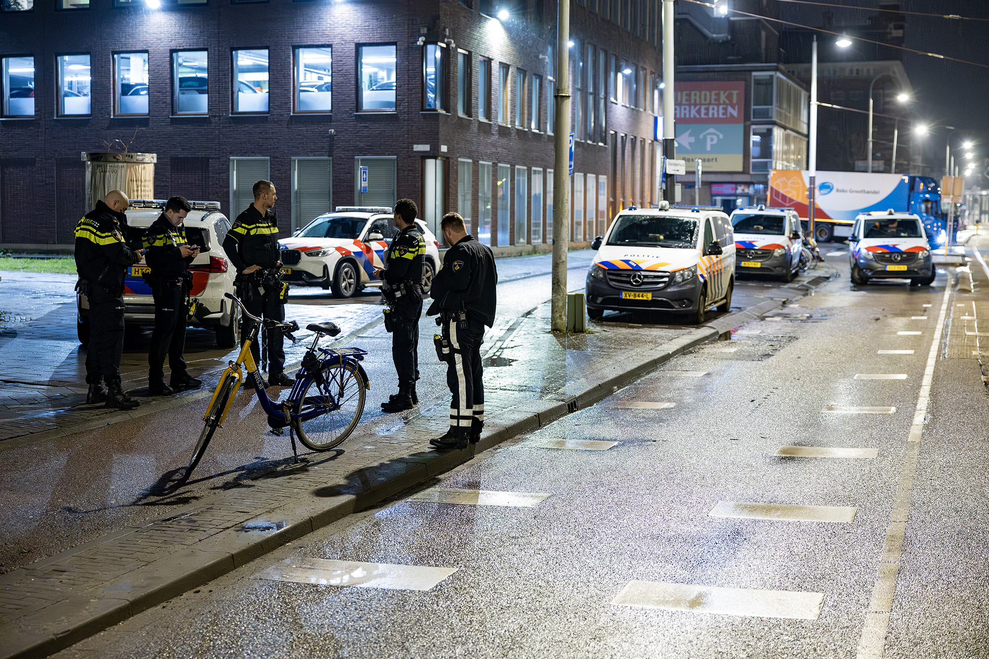 Politie doet onderzoek na melding van steekpartij