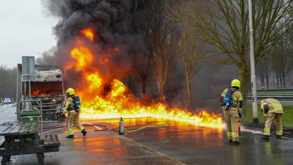 DSC07305_resized 1 - 112 Nederland