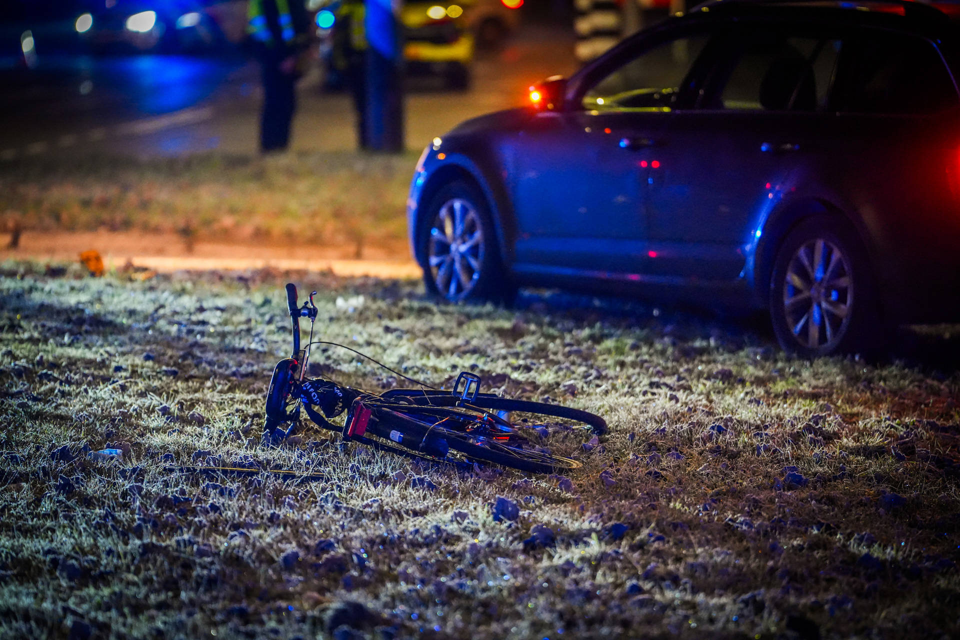 18-jarige fietser zwaargewond, automobiliste aangehouden na doorrijden