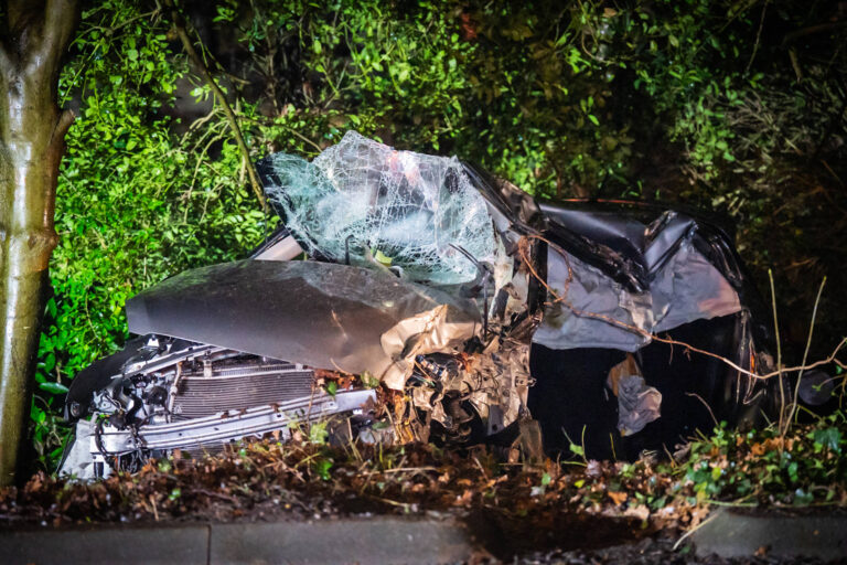 UPDATE: Twee minderjarige jongens omgekomen bij eenzijdig verkeersongeval