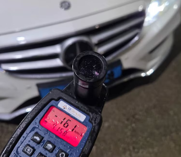 Meerdere hardrijders en drankrijders raken rijbewijs kwijt