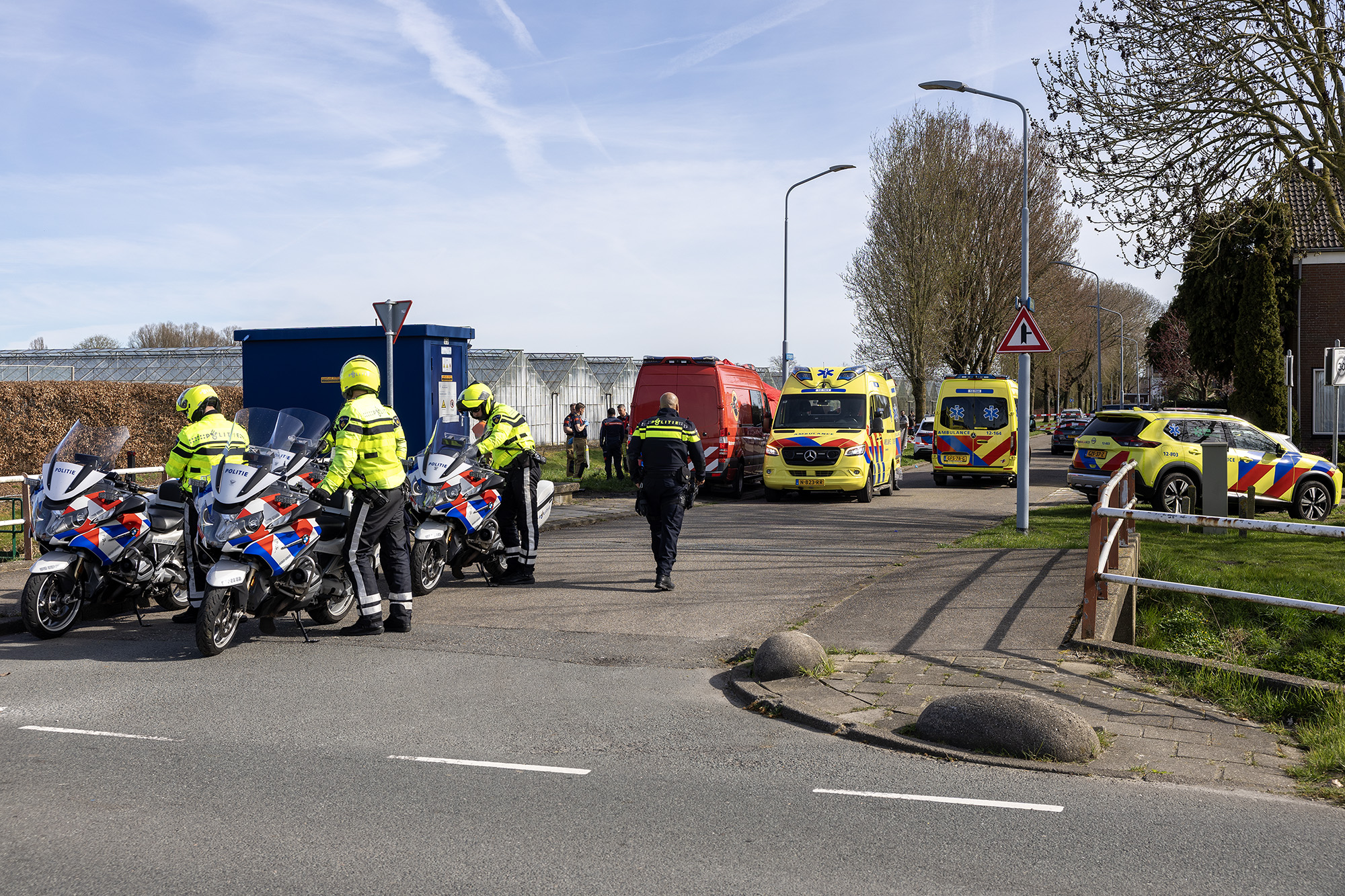 Kind te water geraakt in Rijsenhout met spoed naar ziekenhuis vervoerd - 112 Nederland