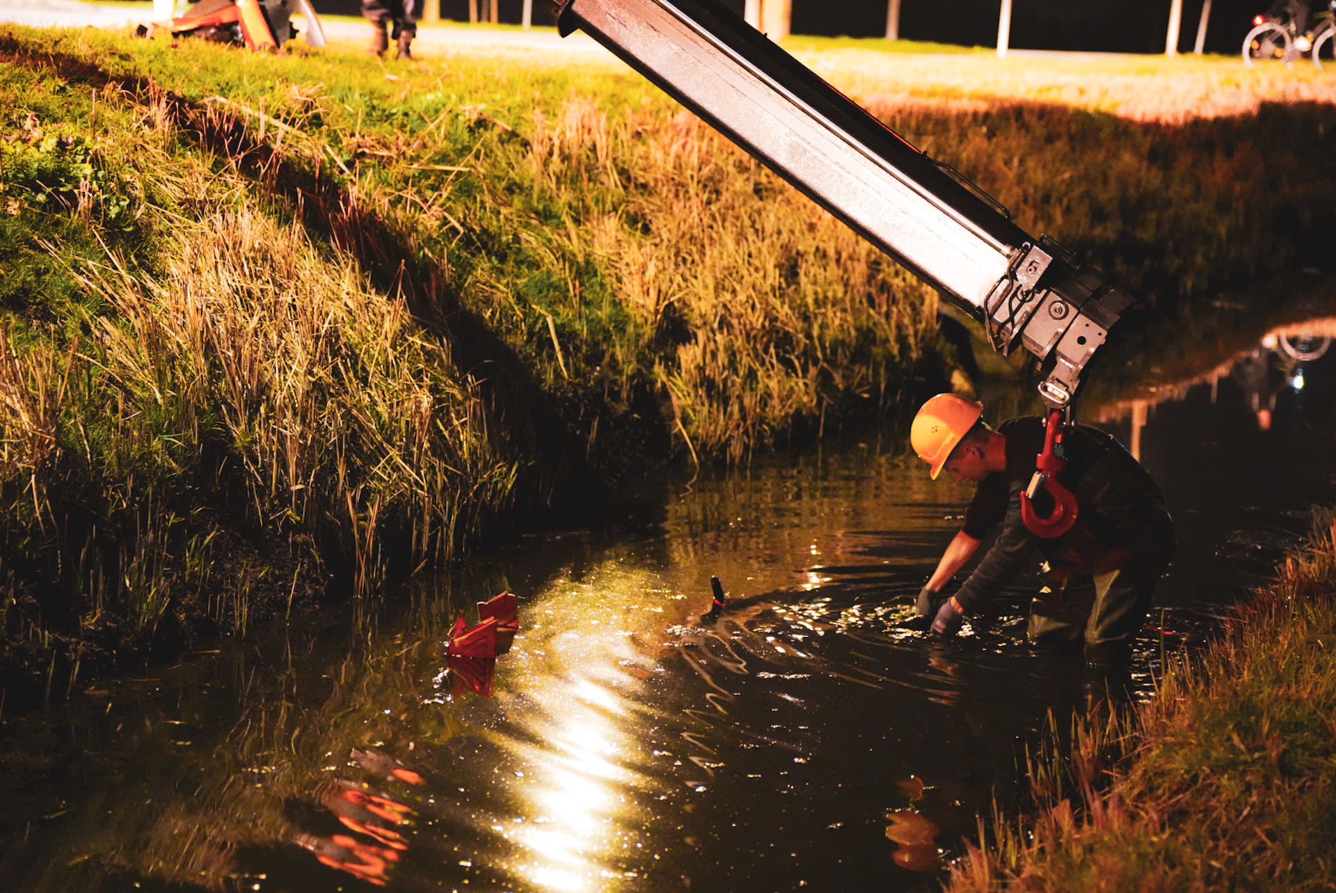 Scooterrijder gewond bij zware aanrijding met auto