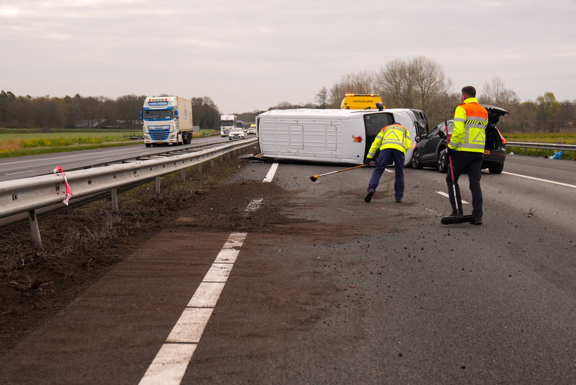 4b1e59f0-e835-422c-b4b8-cfed7e6801e7jpeg - 112 Nederland