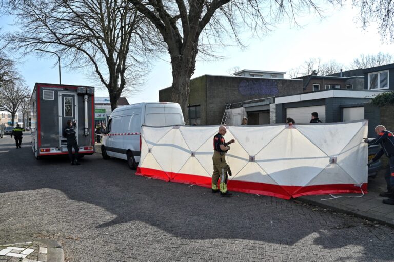 Verdachte aangehouden na geweldsincident, politie doet uitgebreid onderzoek