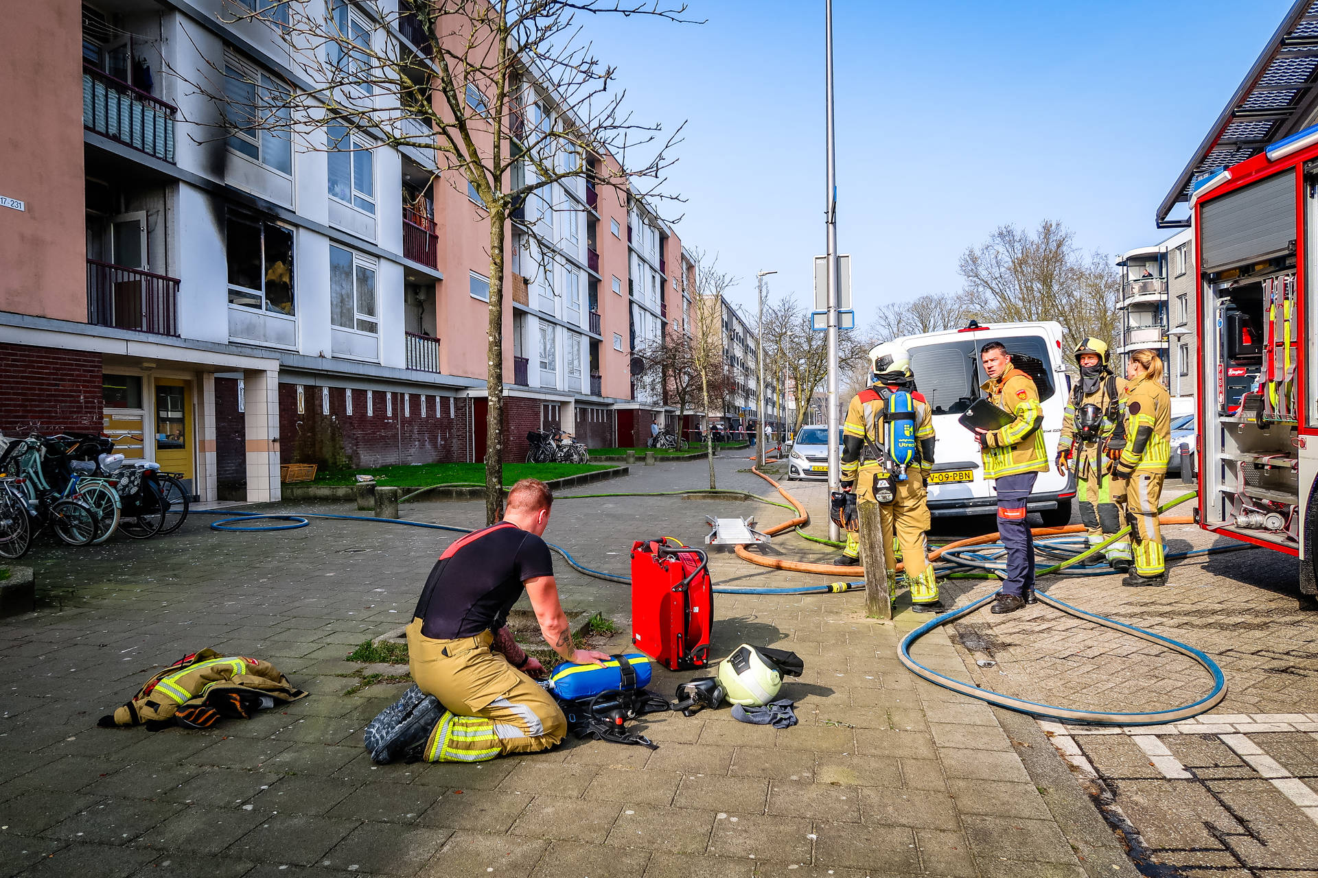 Meerdere bewoners nagekeken na brand in flatgebouw