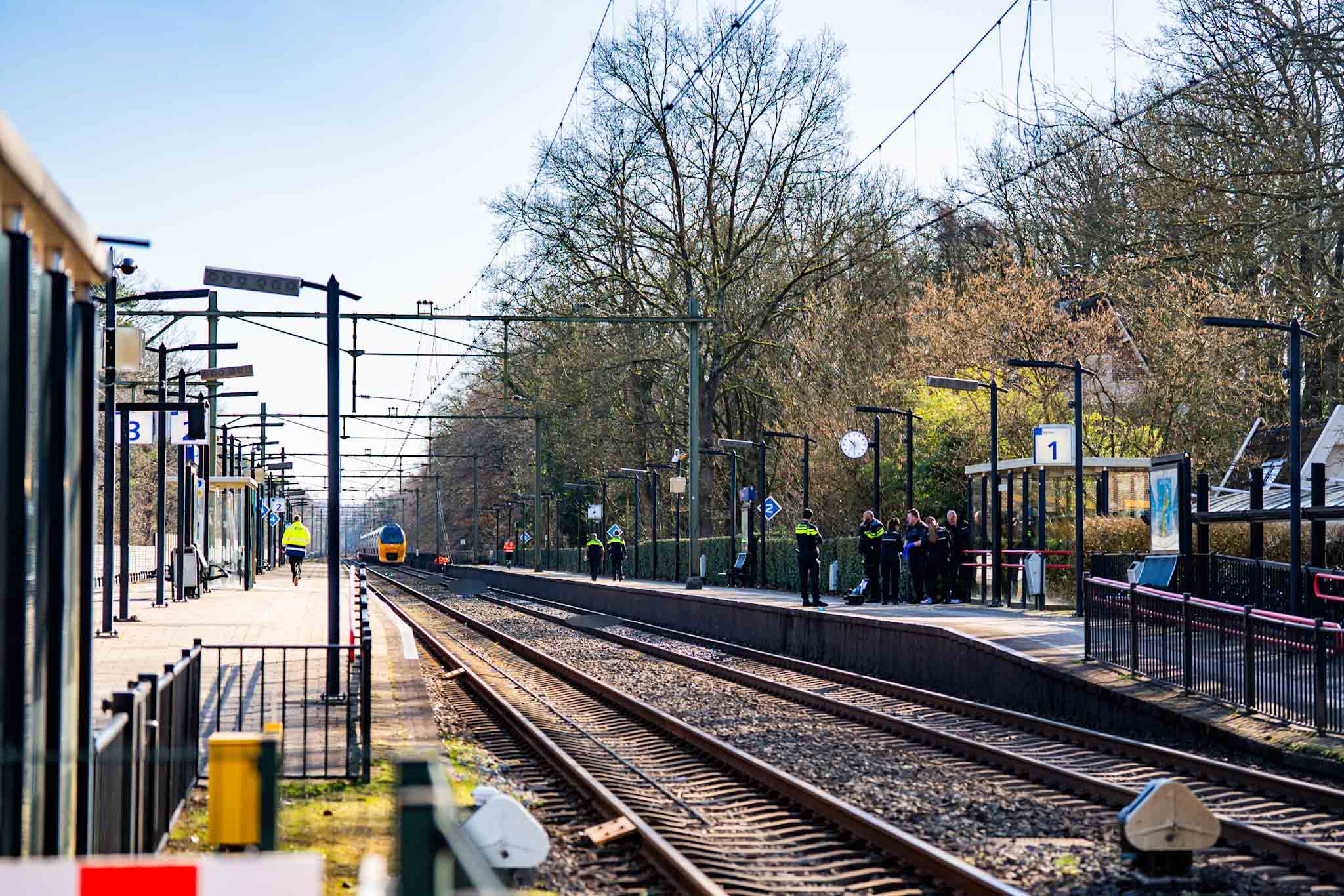 Persoon overleden bij aanrijding met trein