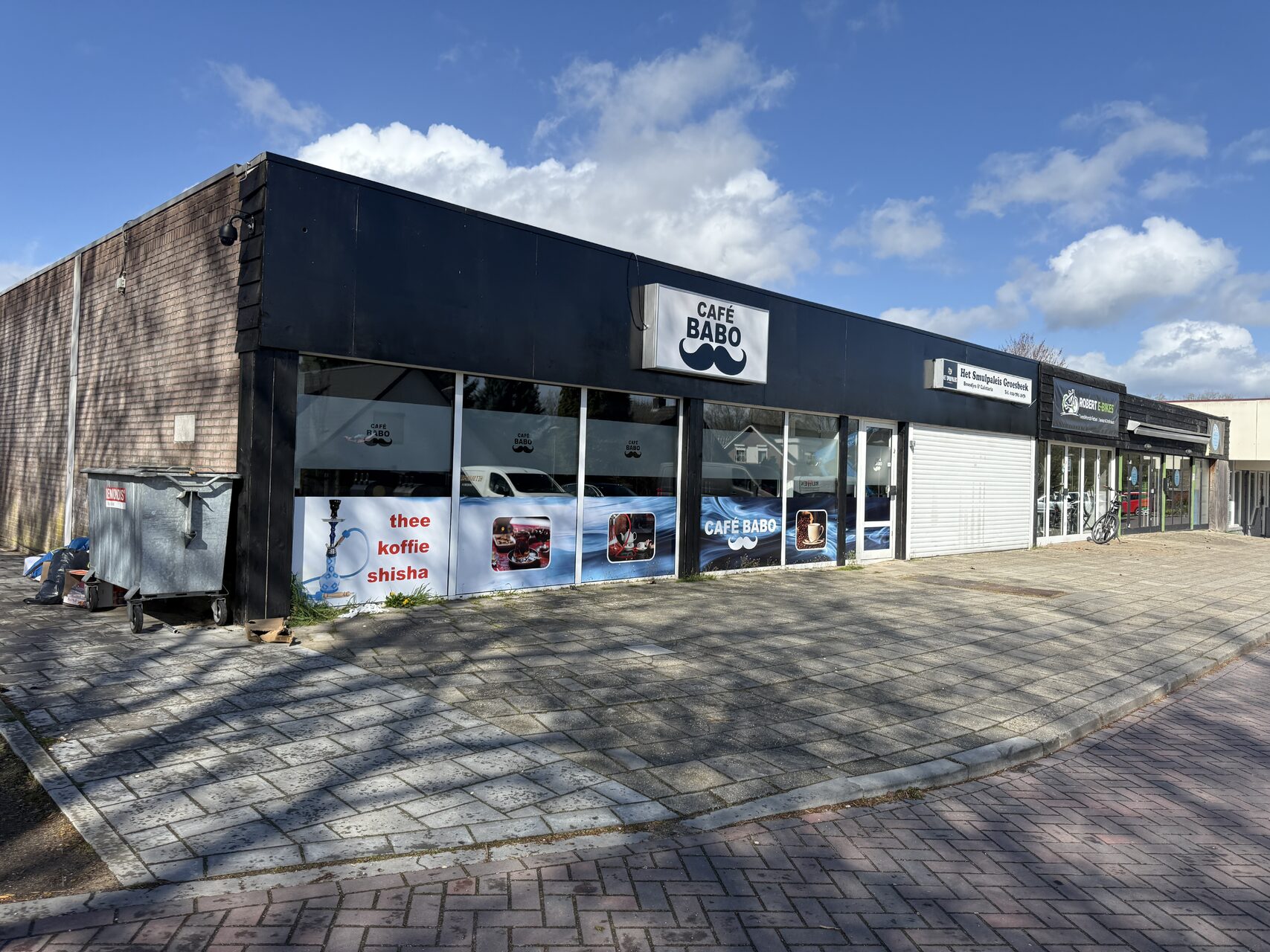 Inval in café vanwege illegaal pokertoernooi