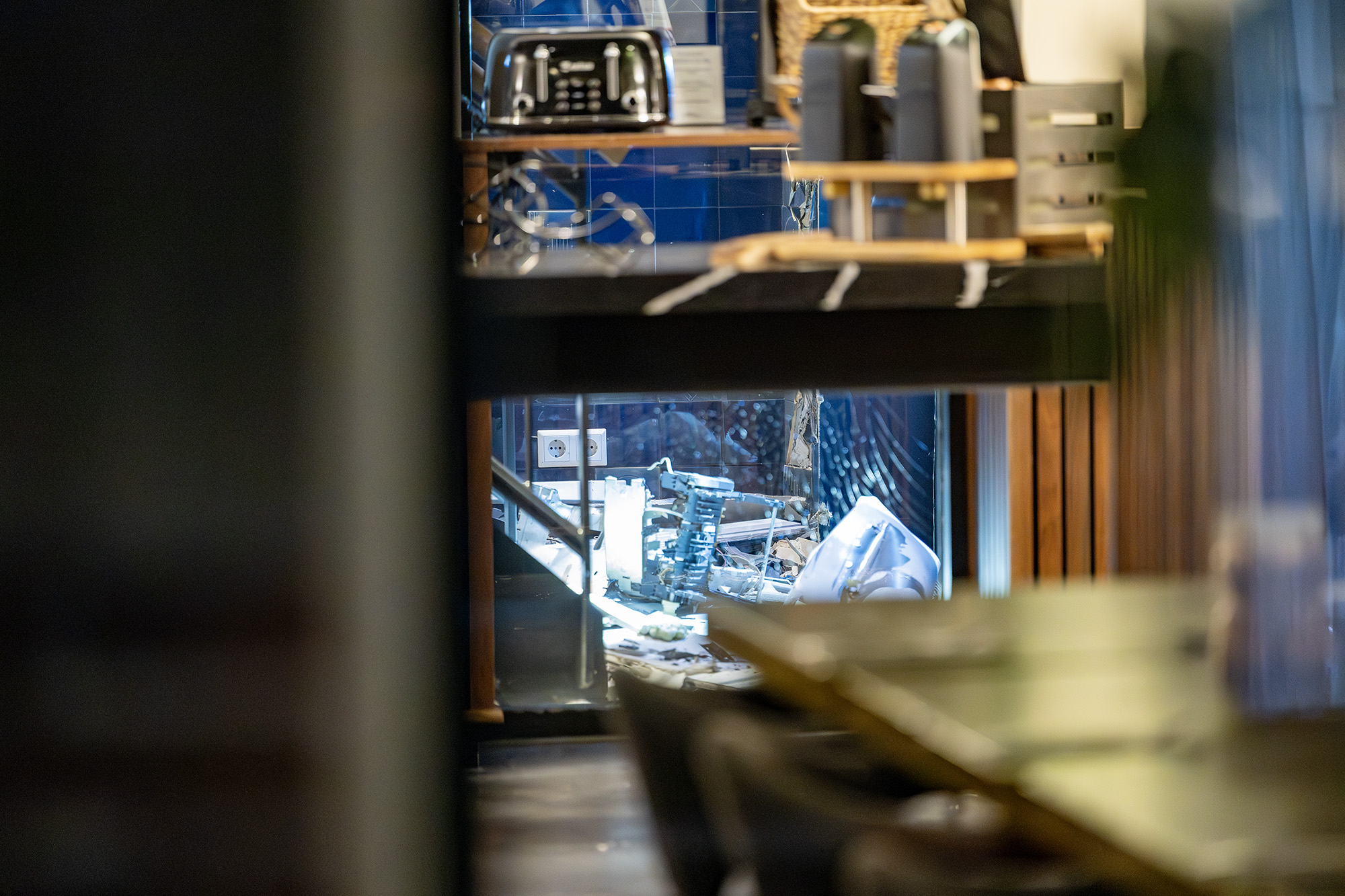 Veel schade door plofkraak in hotel