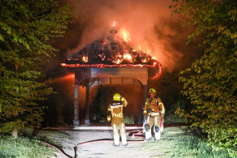 Prieel in Schaffelaarsebos door brand verwoest