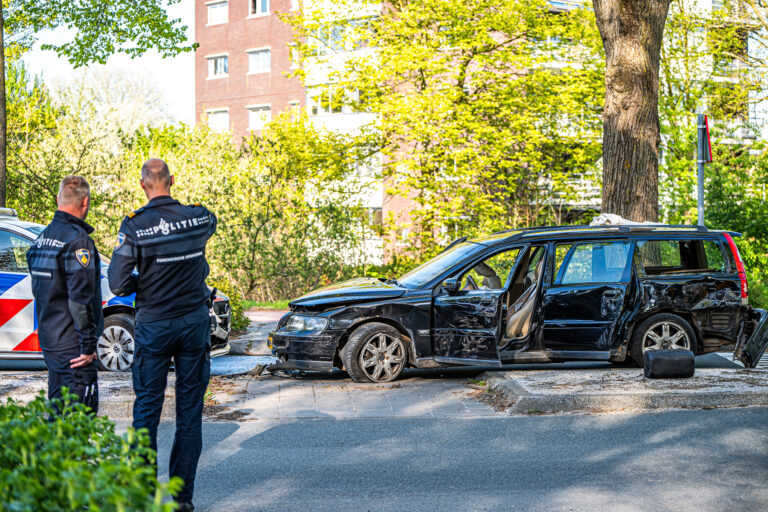 Politie lost waarschuwingsschoten na achtervolging