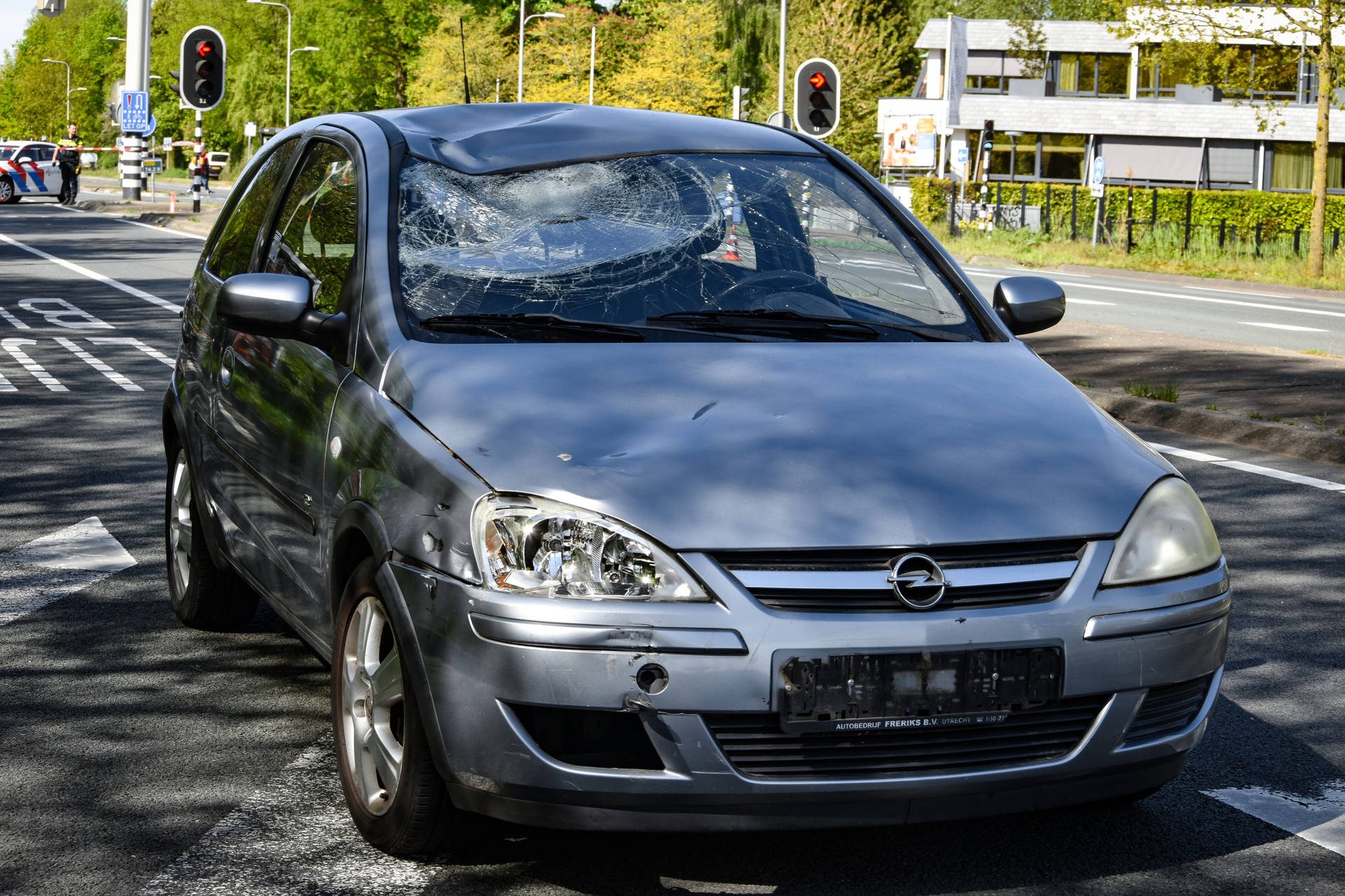 Fietser gewond na flinke aanrijding met auto