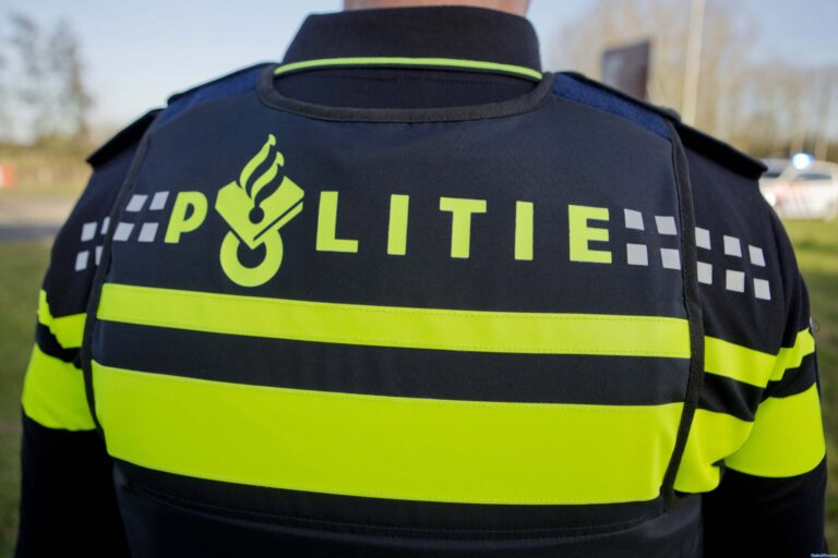 Politie zoekt getuigen van gewelddadige beroving