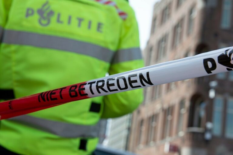 Man zwaargewond bij steekincident, een persoon aangehouden