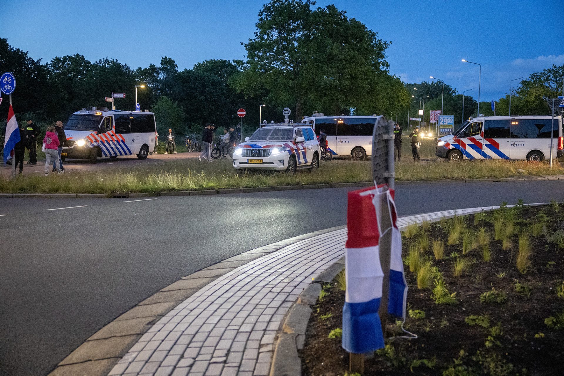 Vier aanhoudingen bij onrustige demonstratie tegen asielopvang