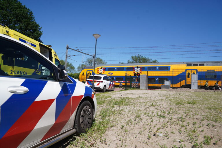 Treinverkeer stil na aanrijding met persoon