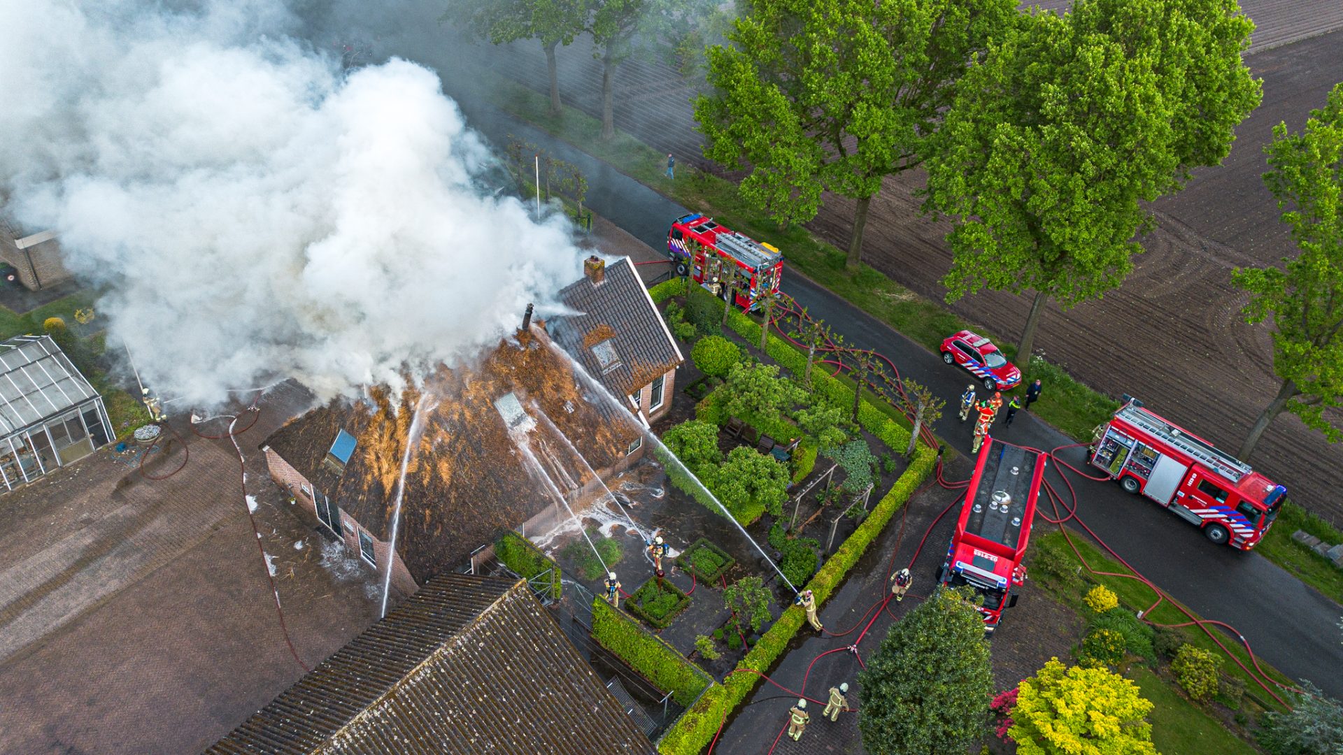 f2839183-765c-4b26-bc05-5f75ff86bcd9jpeg - 112 Nederland