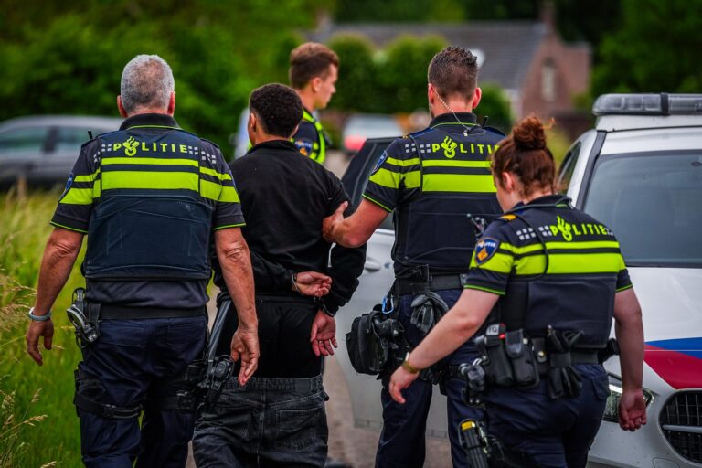 Nepagent opgepakt na oplichting bejaarden