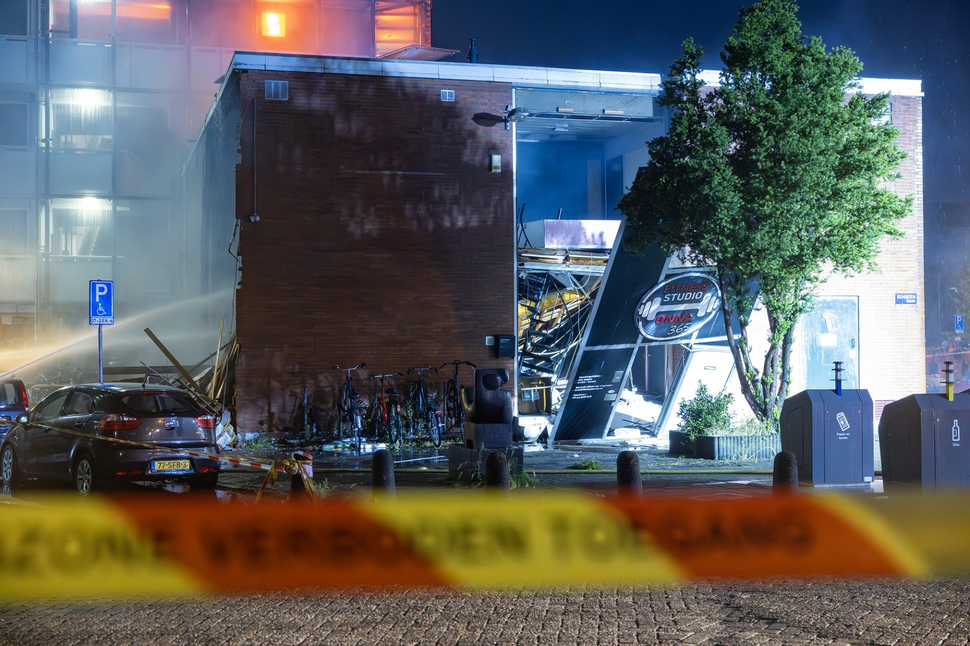 Meerdere aanhoudingen na zware explosie