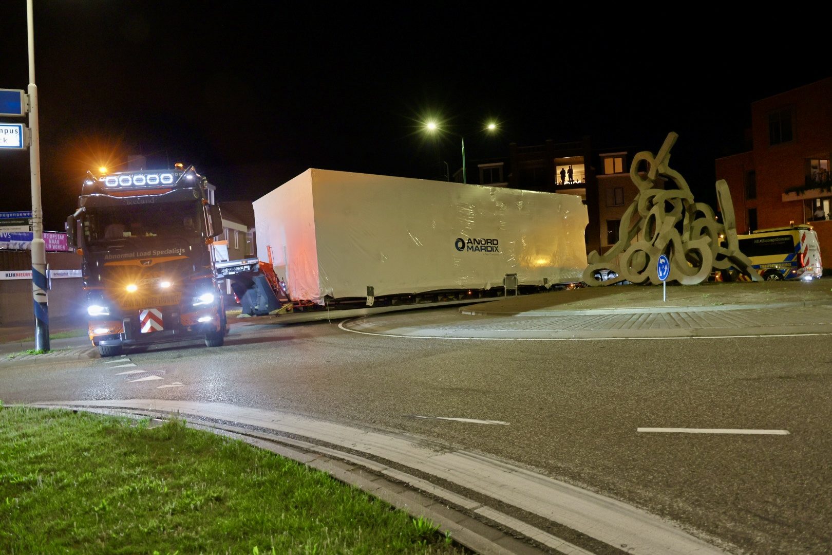 25-3 - 112 Nederland