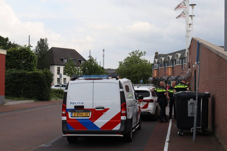 Politie onderzoekt mogelijke overval op supermarkt