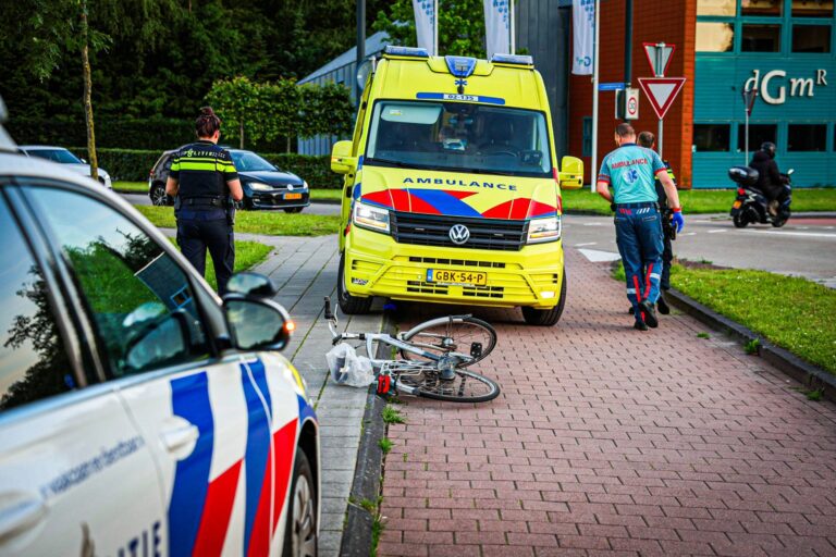 TikTok-video toont politieachtervolging en aanrijding fietser