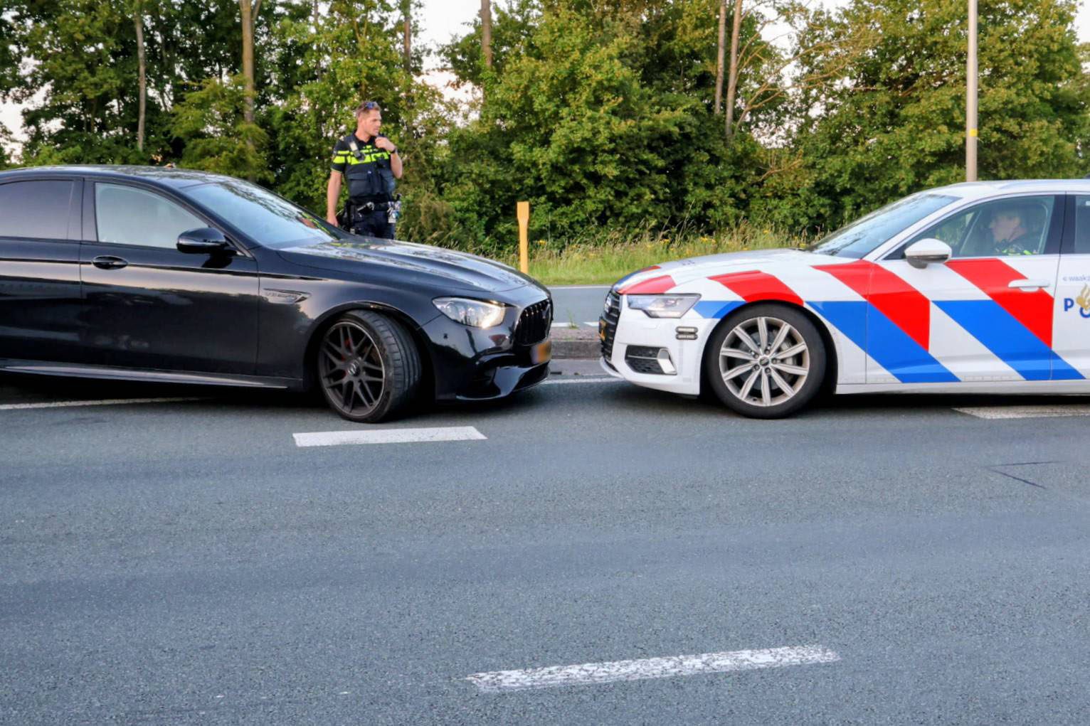 Bestuurder gestolen auto aangehouden na achtervolging met 200 km/u in Kesteren