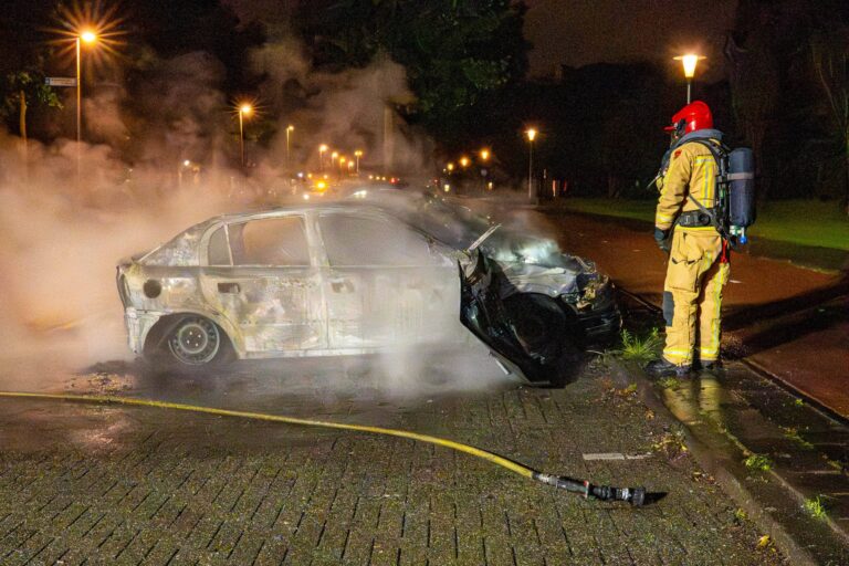 Vijfde autobrand in tien dagen tijd