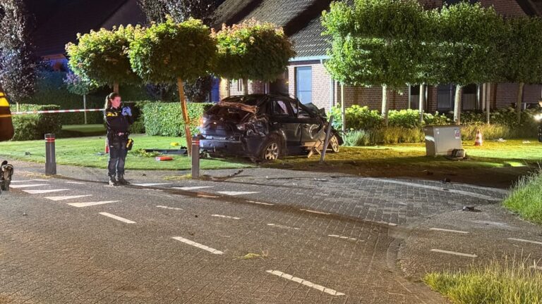 Twee traumahelikopters ingezet na zware crash