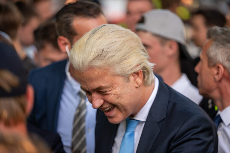 Aanhouding na demonstratie tegen azc na bezoek Geert Wilders