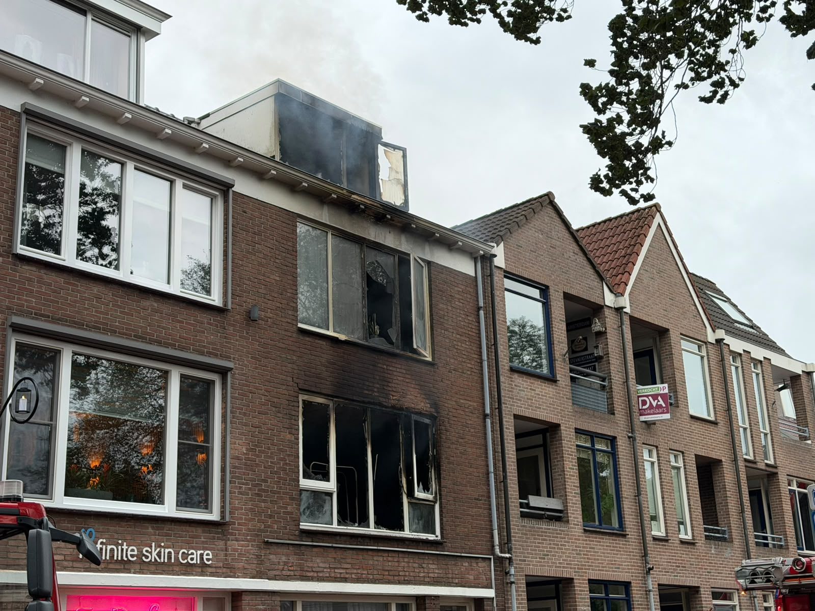 Veel schade bij uitslaande woningbrand
